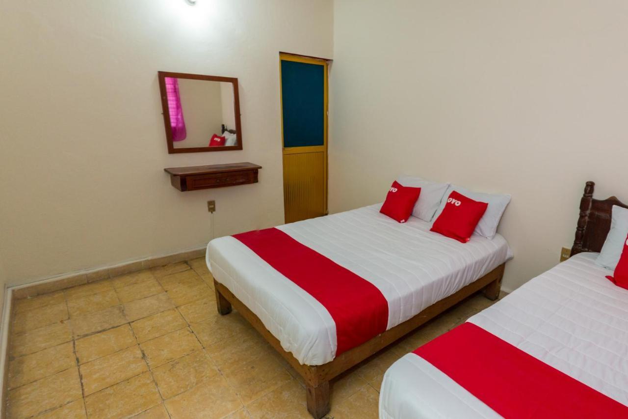 Oyo Hotel Rubi Zihuatanejo Bagian luar foto