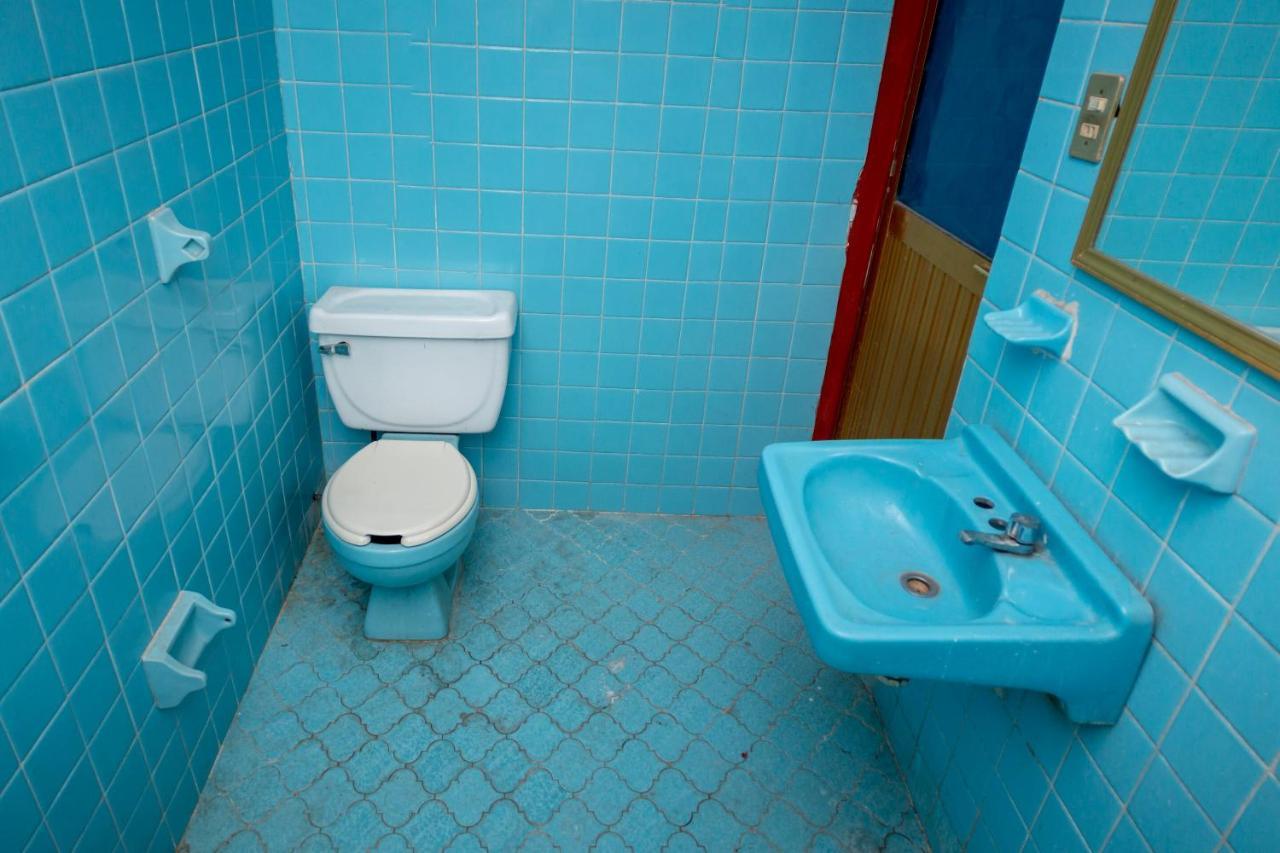 Oyo Hotel Rubi Zihuatanejo Bagian luar foto