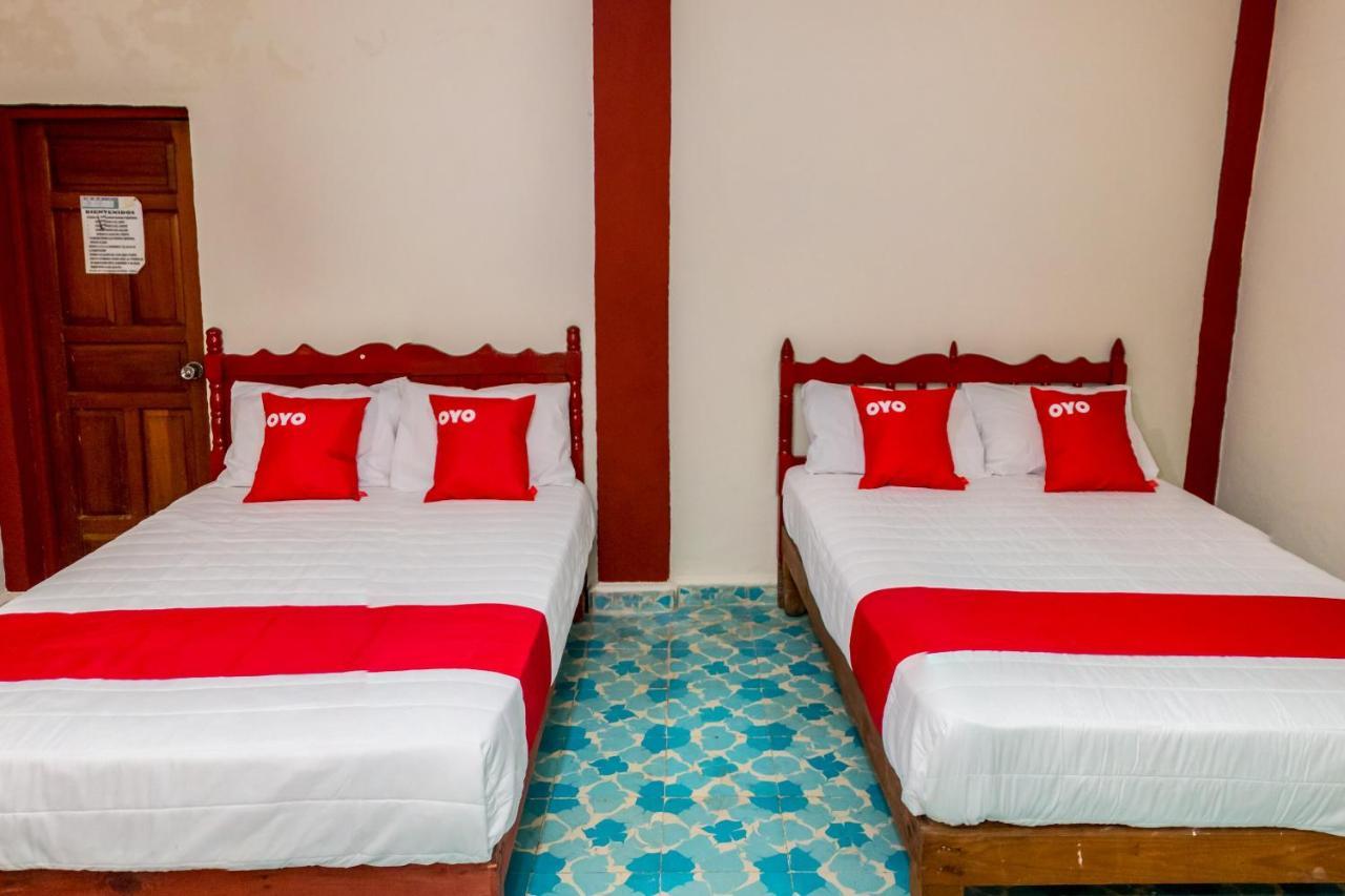 Oyo Hotel Rubi Zihuatanejo Bagian luar foto